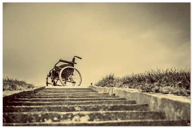 kørestol ved trappe @ Kirsten K Kester | MitLivsRejser.com